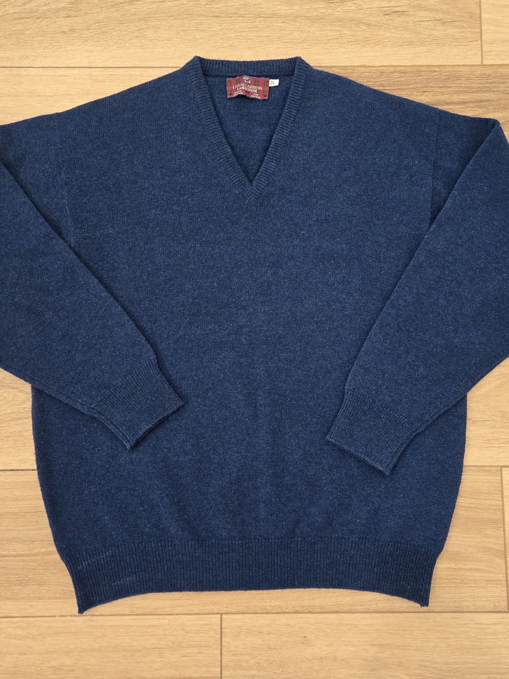 Vintage Lochcarron of Scotland Pure Lambswool Blue V-Neck Sweater Size 44 / L
